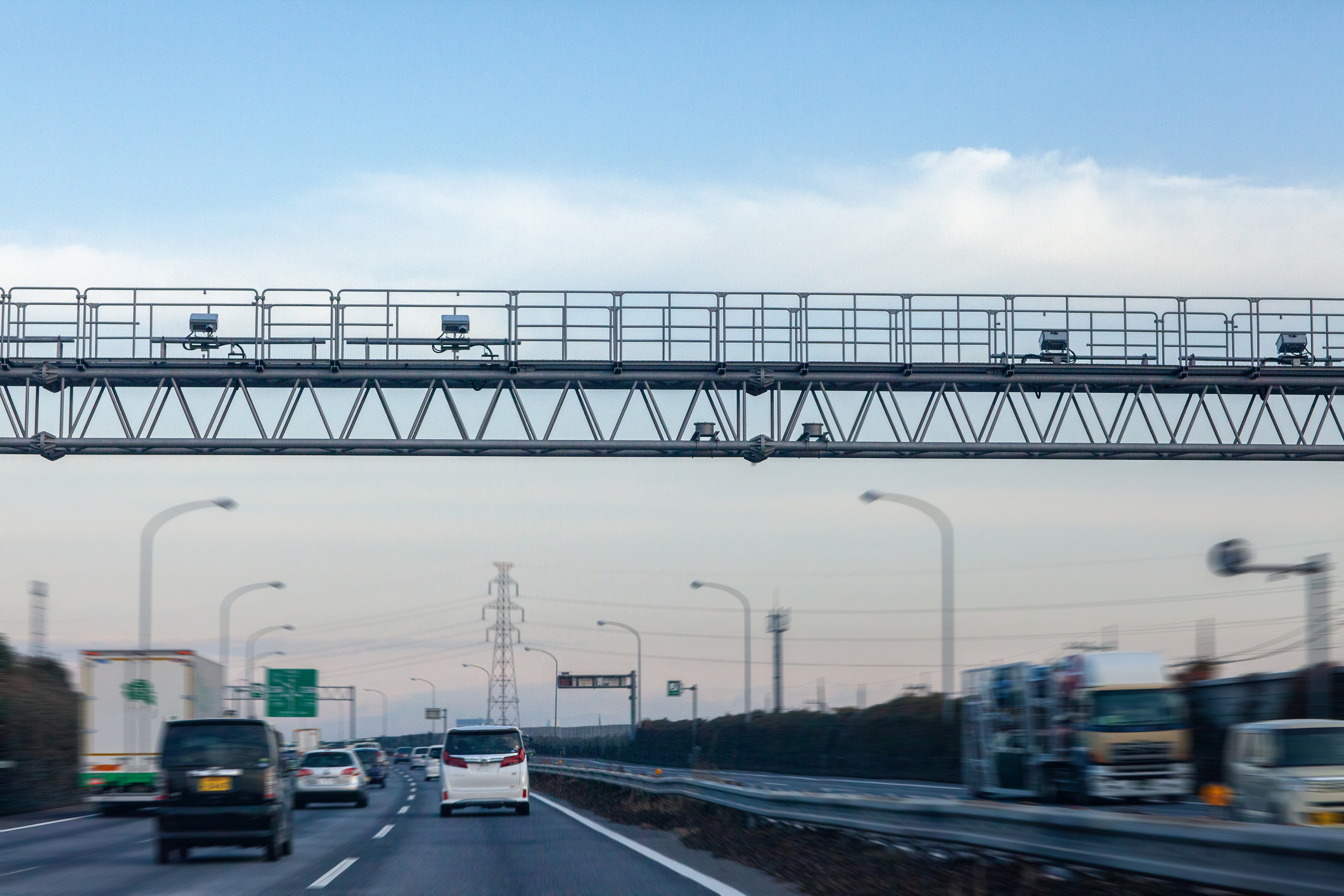 オービスとは？その進化と歴史！スピード違反や危険運転を振り返る